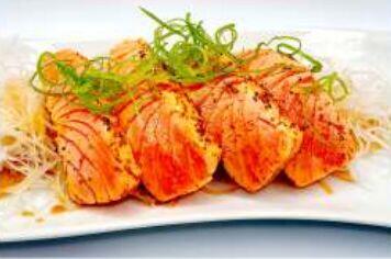 * Salmon Tataki